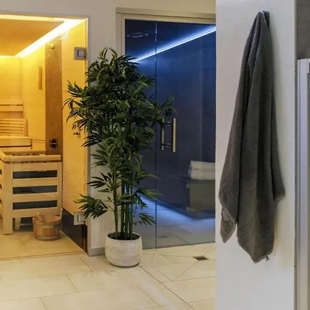 The Chalet Is Sure To Be The Perfect Holiday * كيتزبوهيل