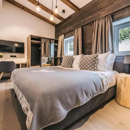 The Chalet Is Sure To Be The Perfect Holiday * كيتزبوهيل