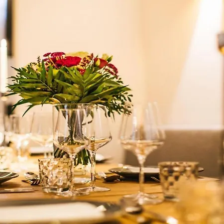 The Chalet Is Sure To Be The Perfect Holiday كيتزبوهيل