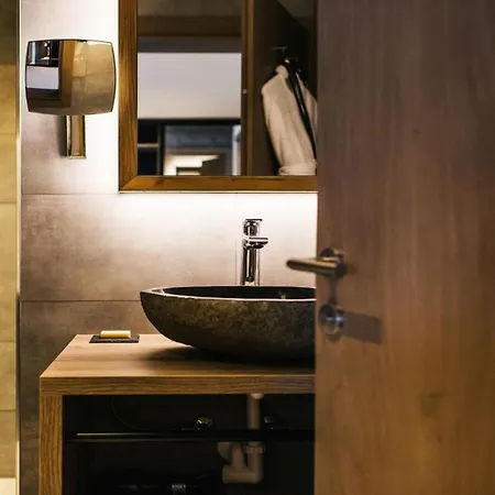 The Chalet Is Sure To Be The Perfect Holiday * كيتزبوهيل